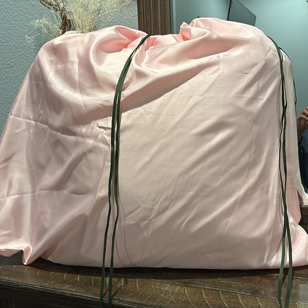 Kate Spade Pink XXL dust bag. Can fit a European pillow or duffel bag. 34” X 28” - Picture 4 of 4